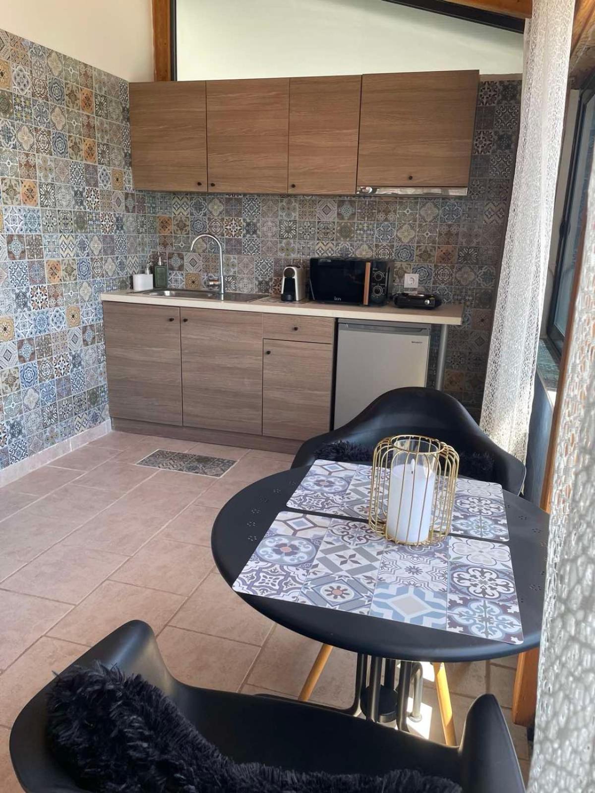 Cap Sounion Seafront Apartments -Adults Only Eksteriør billede