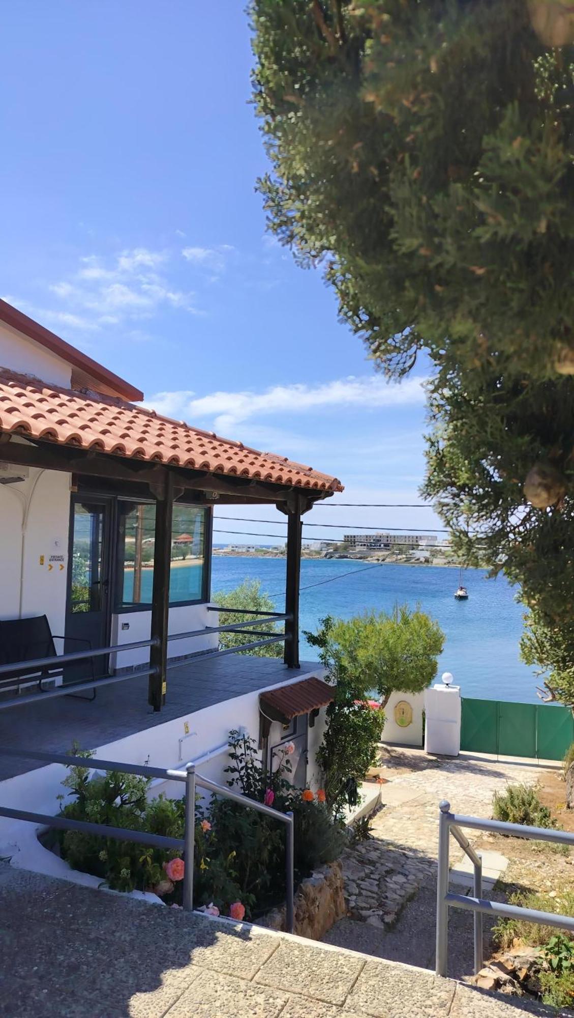Cap Sounion Seafront Apartments -Adults Only Eksteriør billede